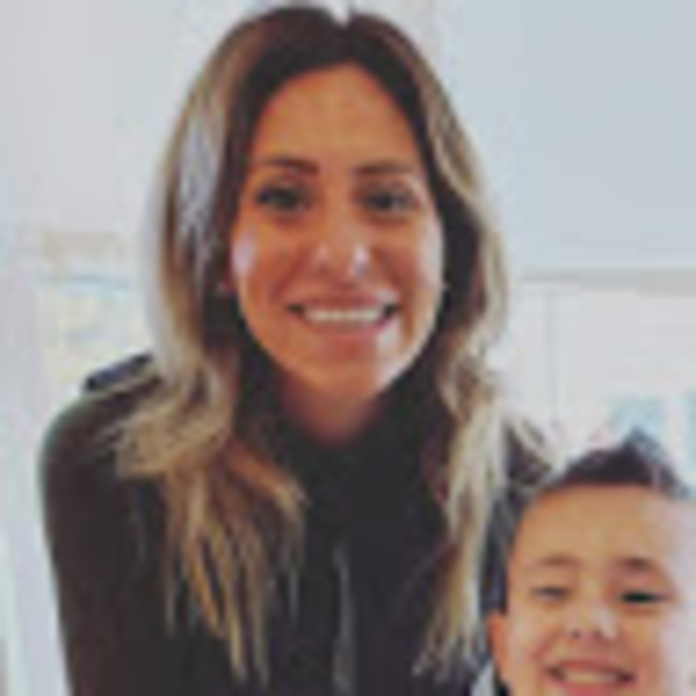 Meet your Posher, Jennifer